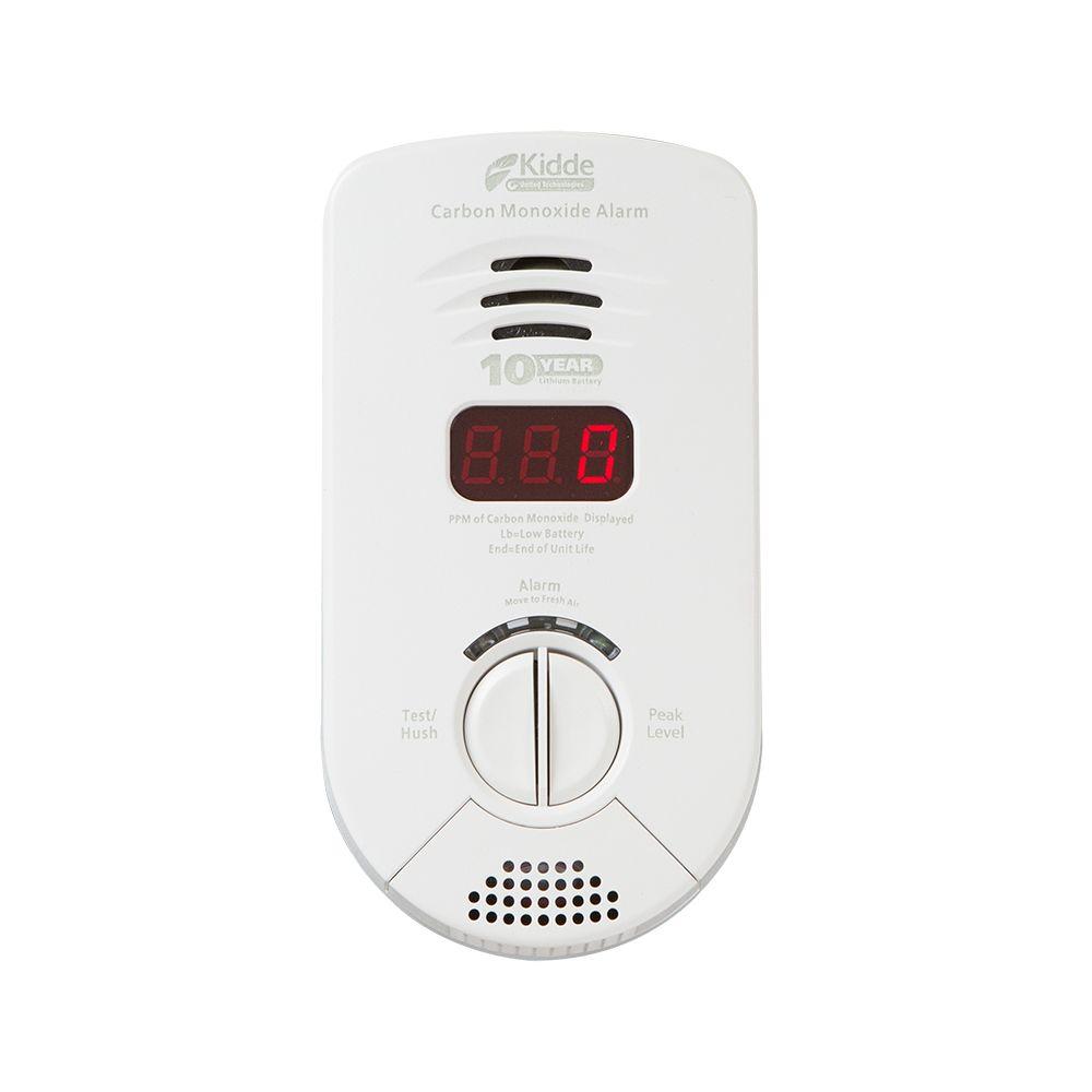 Worry Free Plug-In Carbon Monoxide Detector with 10-Year Battery Backup, Digital Display, and Voice Alarm
